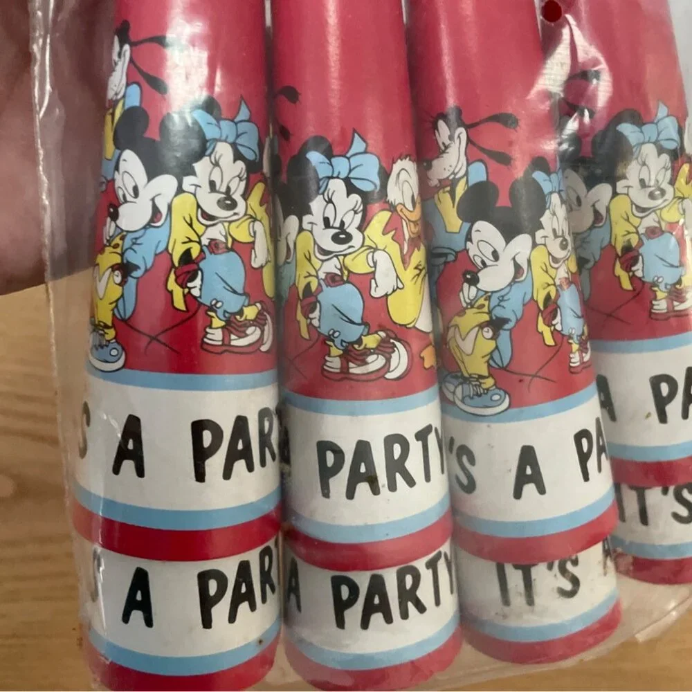 Vintage Beach Disney Mickey and Friends Birthday Party Horns Set of 8 New 1980s